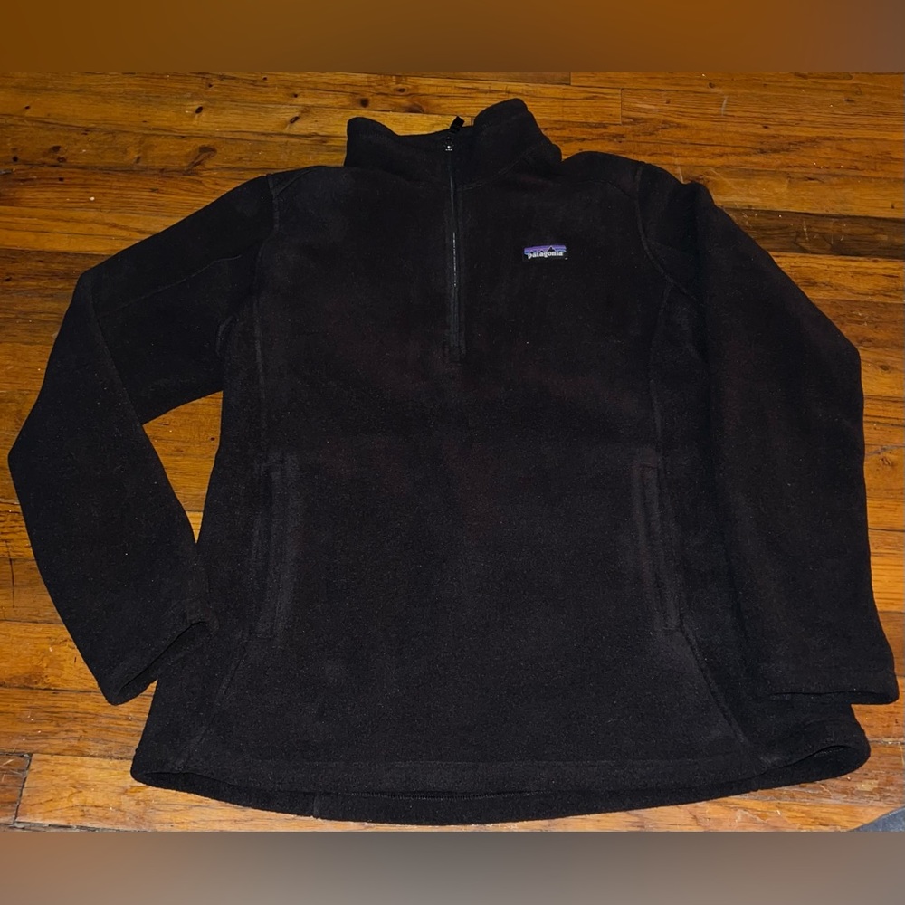 Patagonia Women's Classic Synchilla® Fleece Marsupial Pullover